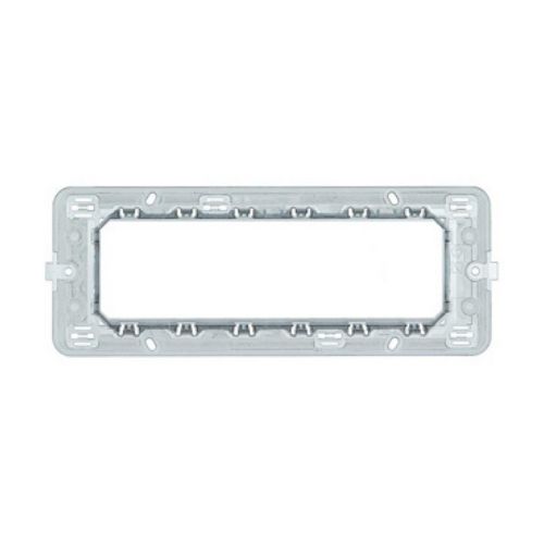 [6970311028007/0793541332982 - Supporto 6P frutti e placche MTX] 7007-B